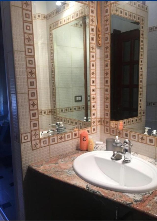 Casa Vacanze Gilli Hotel Cagliari Buitenkant foto
