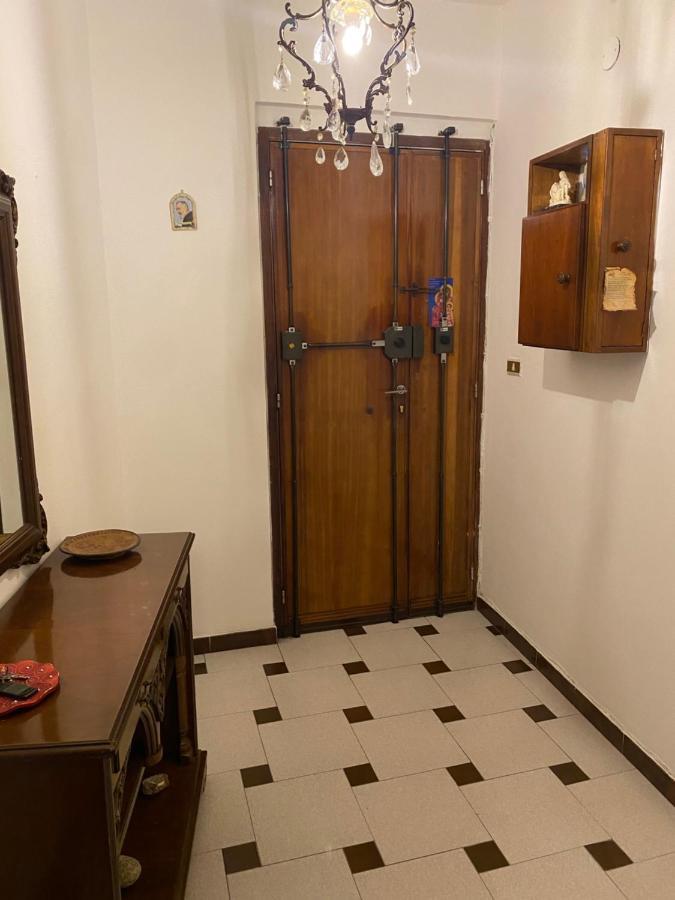 Casa Vacanze Gilli Hotel Cagliari Buitenkant foto
